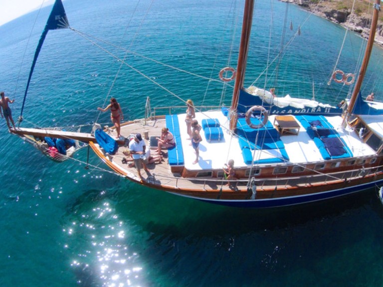 Sailboat hire in Bodrum -  Sailing Gulet Musandira 