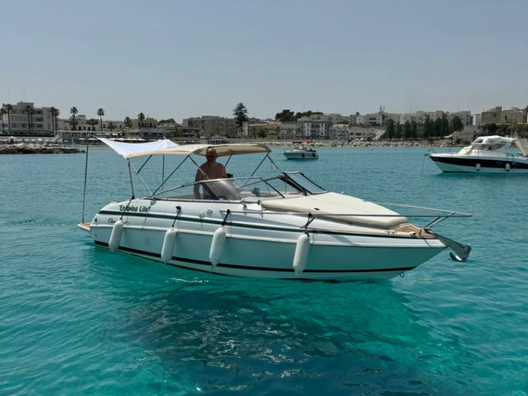 Motorboat hire in Otranto - Chris Craft Chris Craft 240 Cuddy Cabin