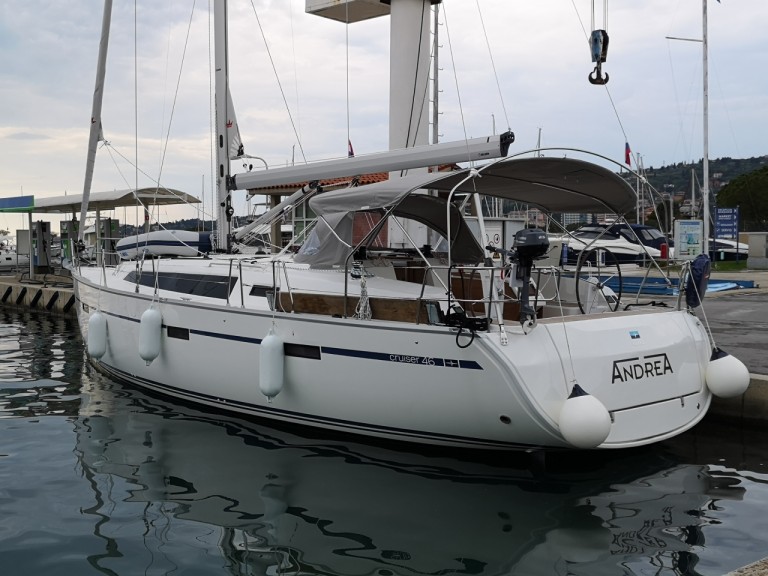 Sailboat hire in Pirovac - Bavaria Cruiser 46
