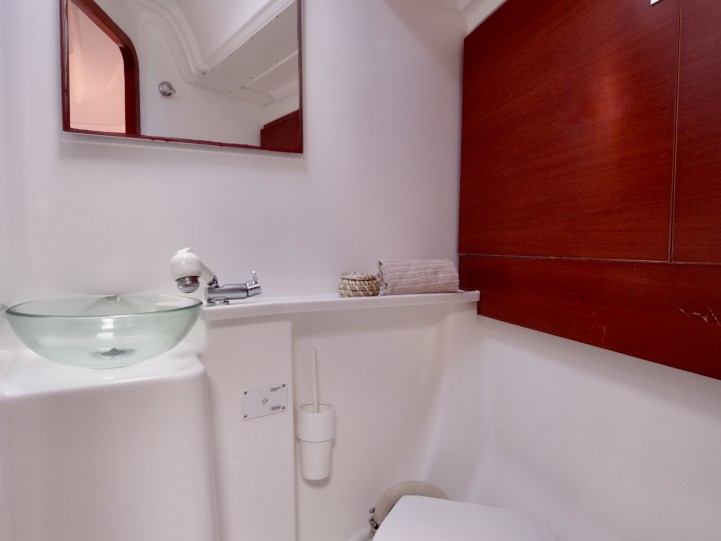 Hire Sailboat with or without skipper Dufour Puntone