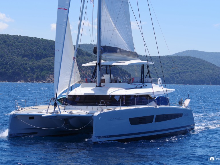 Charter a Fountaine Pajot Samana 59 in Cannigione on Samboat