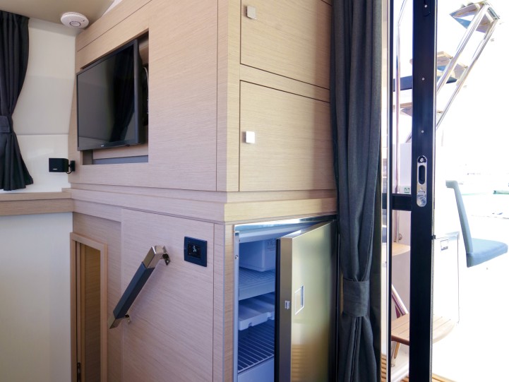 Yacht charter Cannigione - Fountaine Pajot Saona 47 on SamBoat