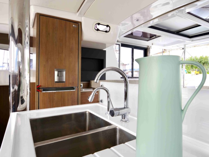 Yacht charter Castellammare di Stabia - Bali Bali 4.2 on SamBoat