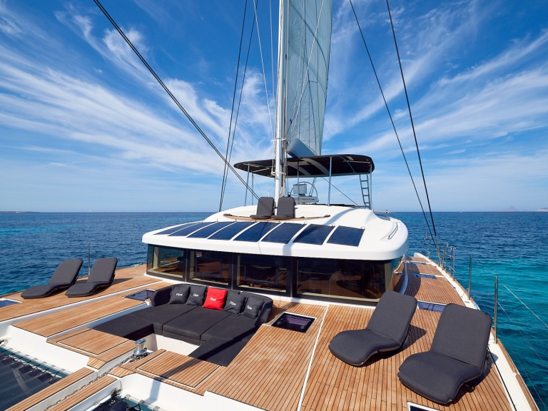 Yacht charter Sant Antoni de Portmany - Lagoon Lagoon 52 on SamBoat
