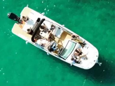 Motorboat to hire Saint-Raphaël at the best price
