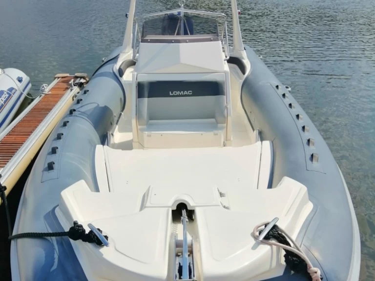 Hire RIB with or without skipper Lomac Saint-Florent