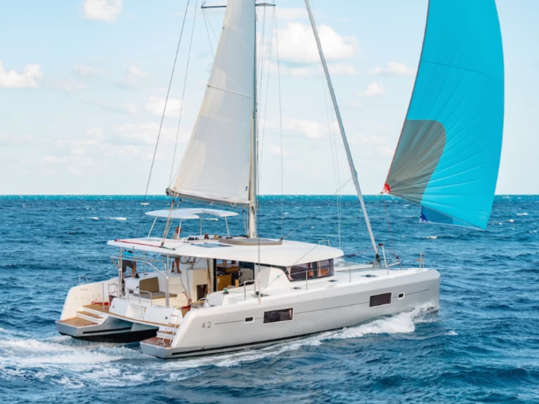 Yacht charter Propriano - Lagoon Lagoon 42 on SamBoat