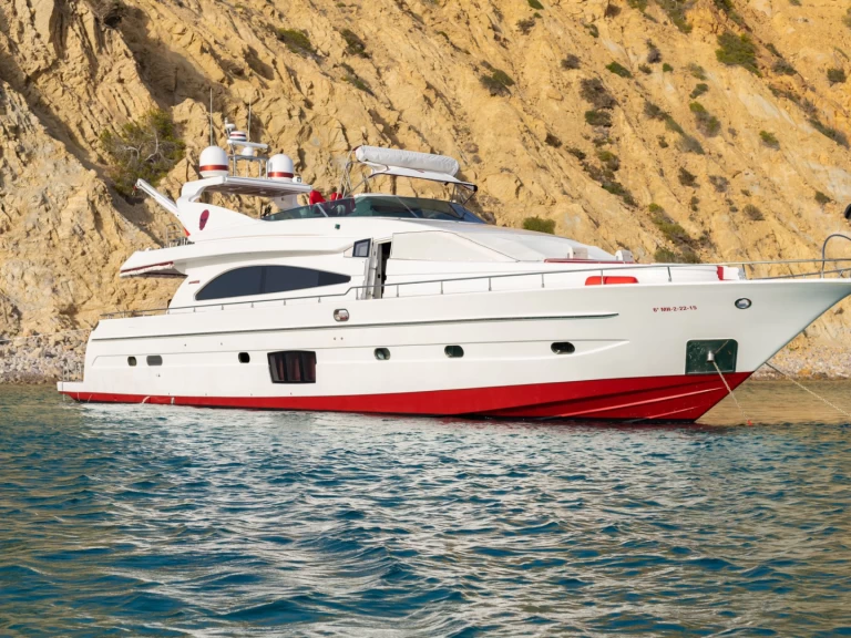 Luxury Yacht to hire Ibiza Town at the best price