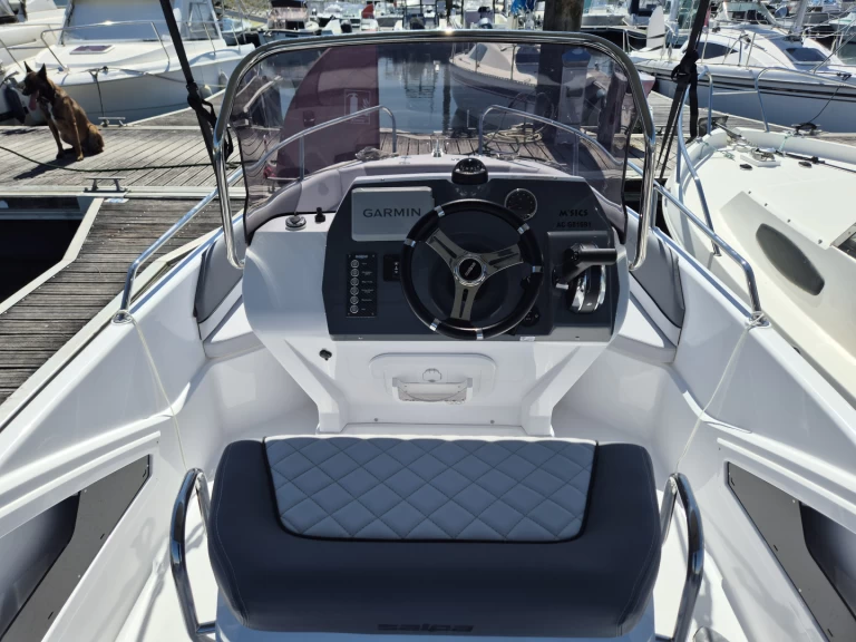 Yacht hire Arcachon cheap Sun Six