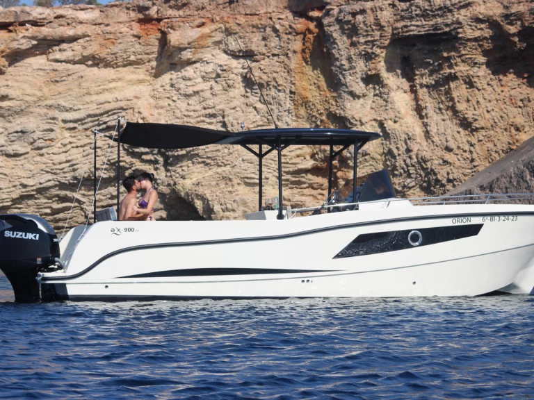 Hire Motorboat Astilux with a boat licence