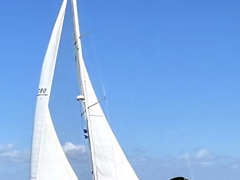 Yacht hire Miami cheap First 41 S5