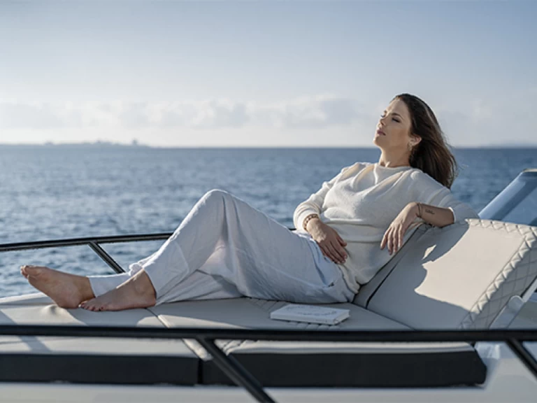 Motorboat to hire Altea at the best price