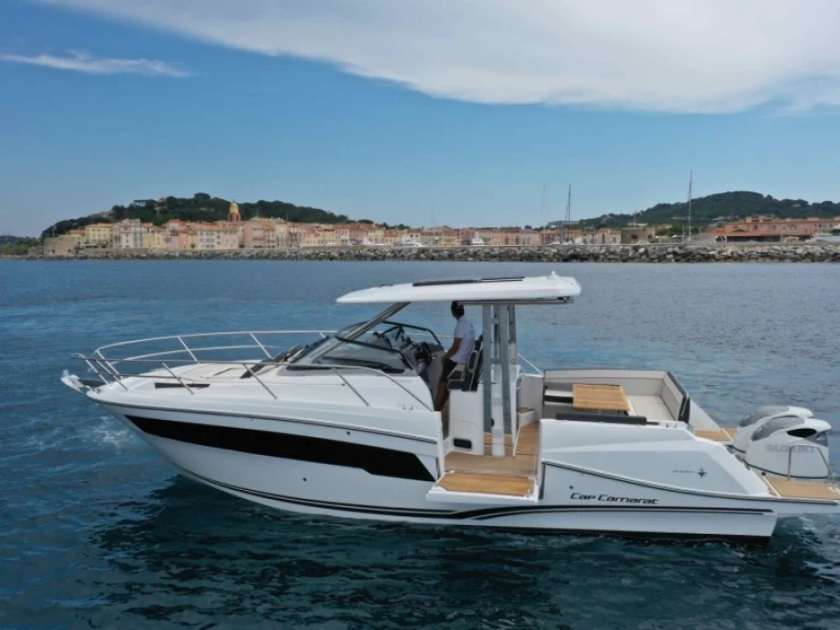 Motorboat to hire Port des Marines de Cogolin at the best price