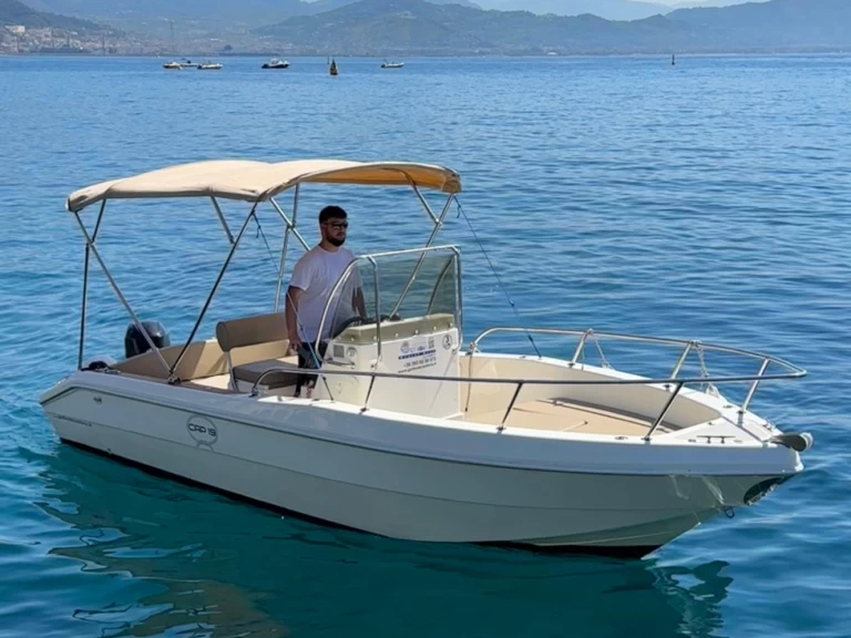Yacht hire Vietri sul Mare cheap Cap 520