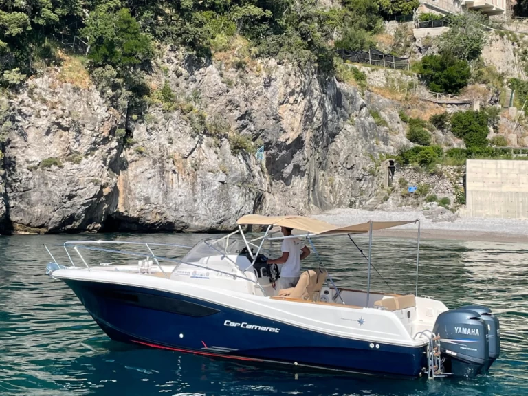 Motorboat to hire Porto di Amalfi Marina Coppola at the best price