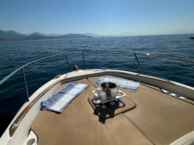 Hire a Jeanneau Cap Camarat 7.5 WA Porto di Amalfi Marina Coppola