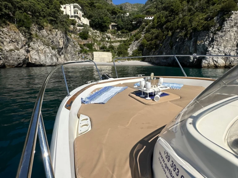 Charter a Jeanneau Cap Camarat 7.5 WA in Positano on Samboat