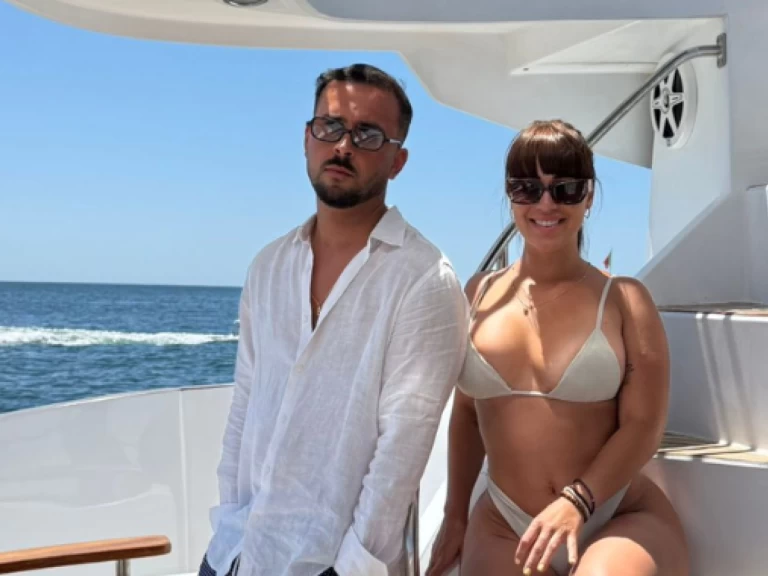 Luxury Yacht hire in Vilamoura - Fountaine Pajot Maryland 37