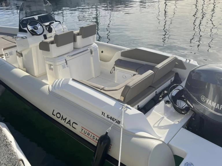 Yacht charter La Trinité-sur-Mer - Lomac Turismo 7.0 on SamBoat
