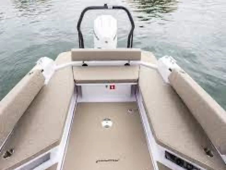 Yacht charter La Trinité-sur-Mer - Axopar 22 T-TOP on SamBoat
