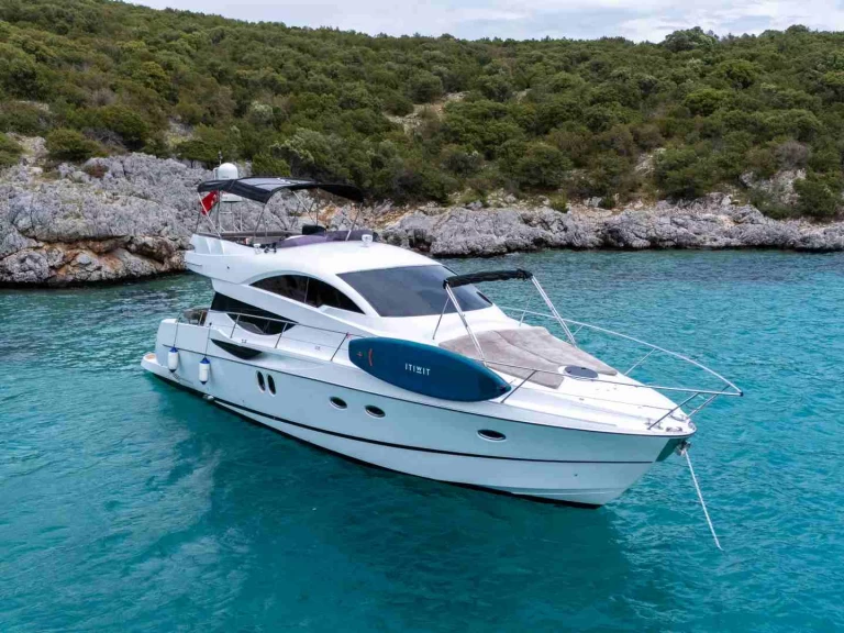 Luxury Yacht hire in Torba - Numarine Numarine  55