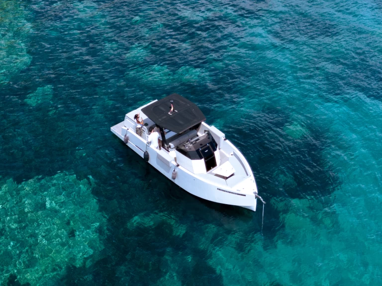 Hire Motorboat De Antonio Yatch with a boat licence
