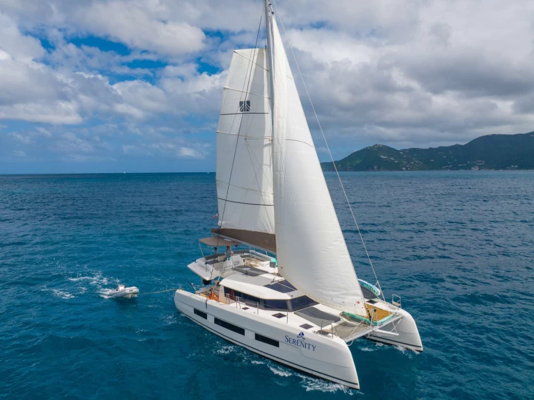 Hire Luxury Yacht with or without skipper Dufour U.S. Virgin Islands