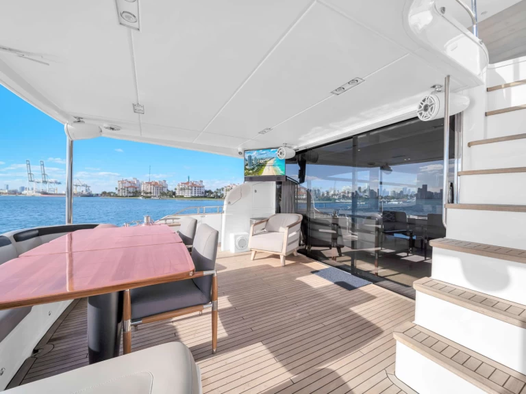 Charter a Princess, UK Freedom in Miami Beach on Samboat