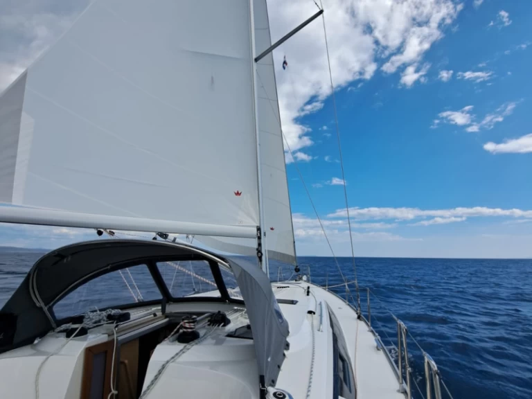 Hire a Bavaria Cruiser 46 Göcek