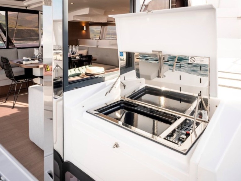 Bali Bali 4.6 charter bareboat or skippered in  Nassau