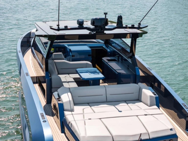 Yacht charter Sag Harbor - Vanquish ETSEA on SamBoat