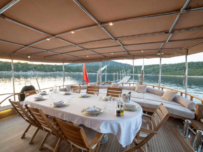 Luxury Yacht to hire Bodrum at the best price