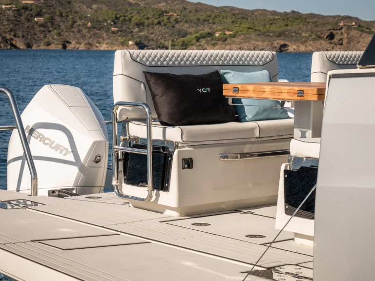 Charter a YOT YOT 36 in Bonifacio Ferry Port on Samboat