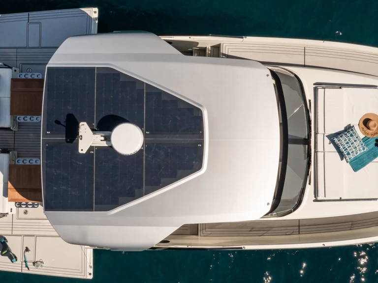 Hire Motorboat with or without skipper YOT Bonifacio Ferry Port