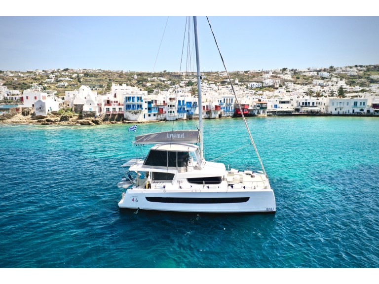 Hire Catamaran Bali Catamarans with a boat licence