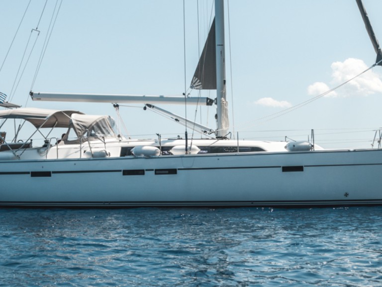 Hire a Bavaria Cruiser 46 Alimos