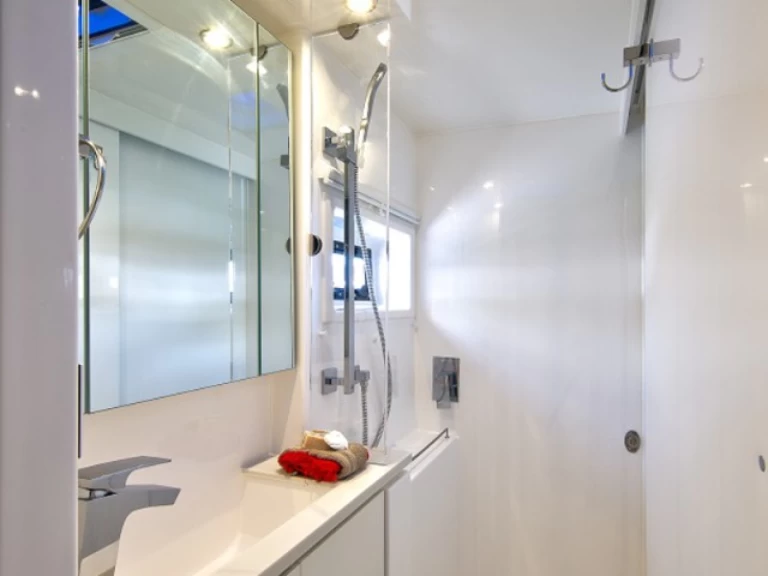 Hire a Leopard Leopard 40 Dubrovnik