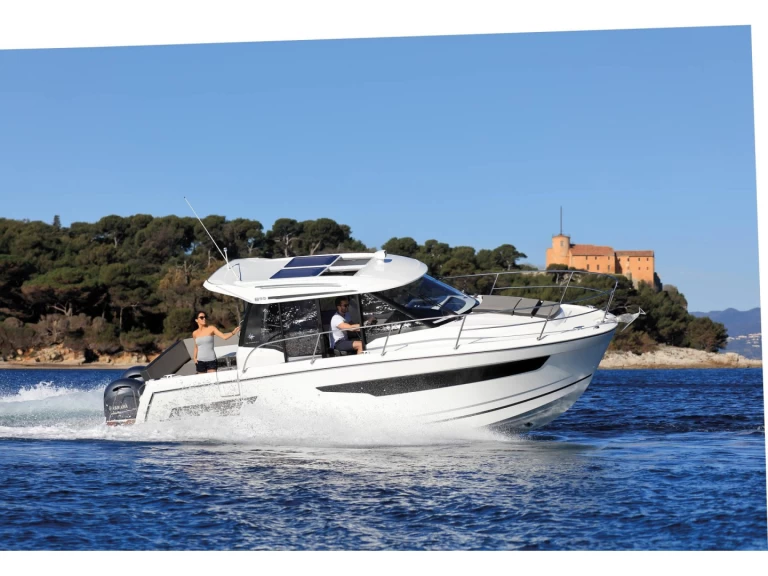Yacht charter Bacoli - Jeanneau Merry Fisher 895 on SamBoat