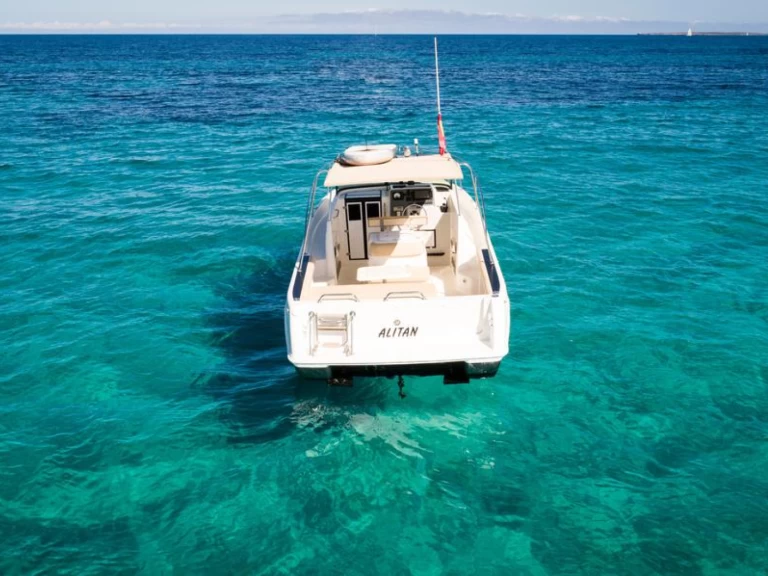 Charter a Faeton Faeton 780 Moraga in Ibiza Town on Samboat