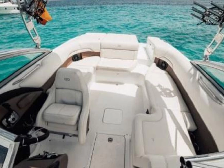 Hire Motorboat Cobalt with a boat licence