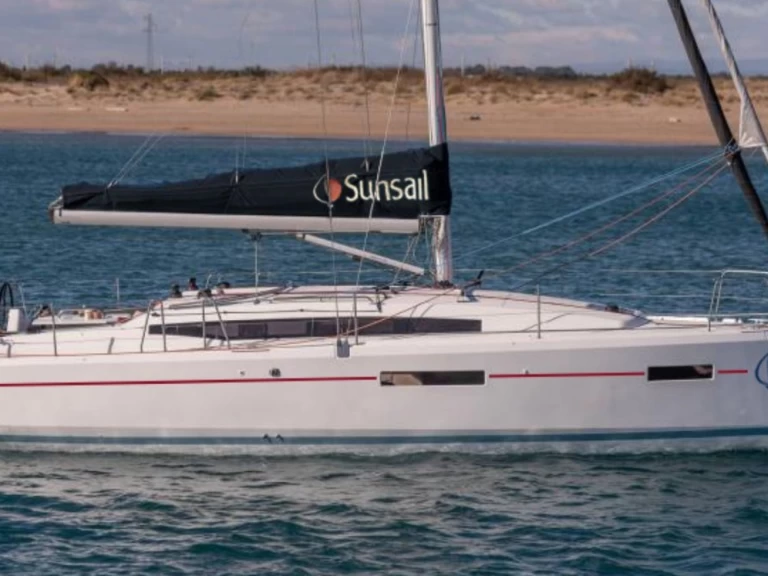 Yacht charter Cannigione - Jeanneau Sun Odyssey 389 on SamBoat