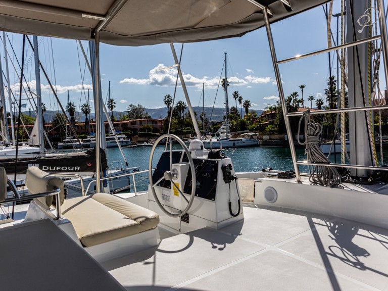 Catamaran to hire Furnari at the best price