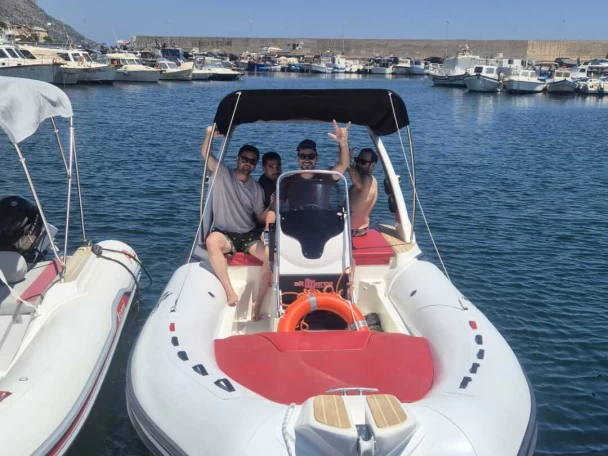 Yacht charter Palermo - Altamarea Wave 20 on SamBoat