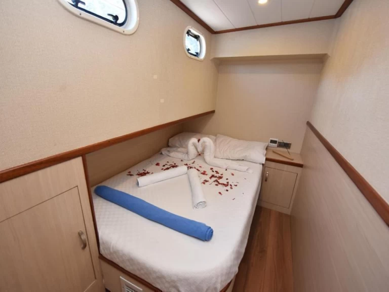 Sailboat hire in Fethiye - costom made costom made