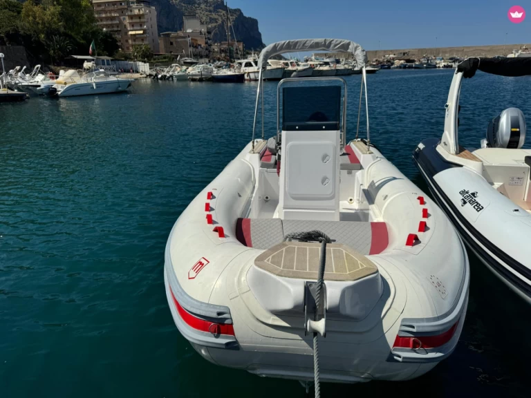 Yacht charter Palermo - Marel Asoral AL 100 on SamBoat