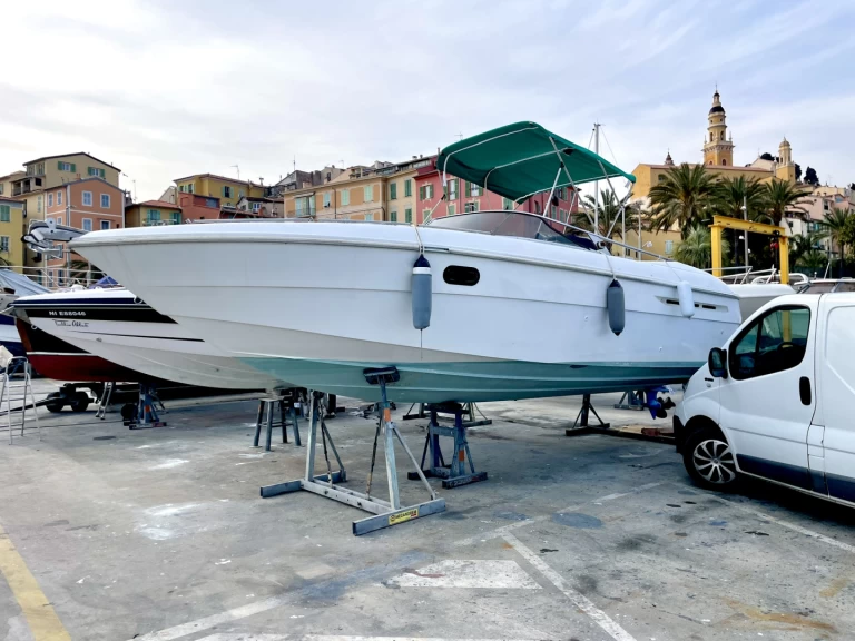 Motorboat hire in Menton - Fiart Fiart 27