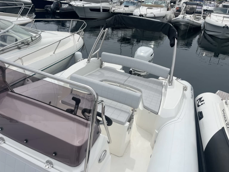 Motorboat hire in Les Issambres - Marlin Boat 790 Pro Dynamic