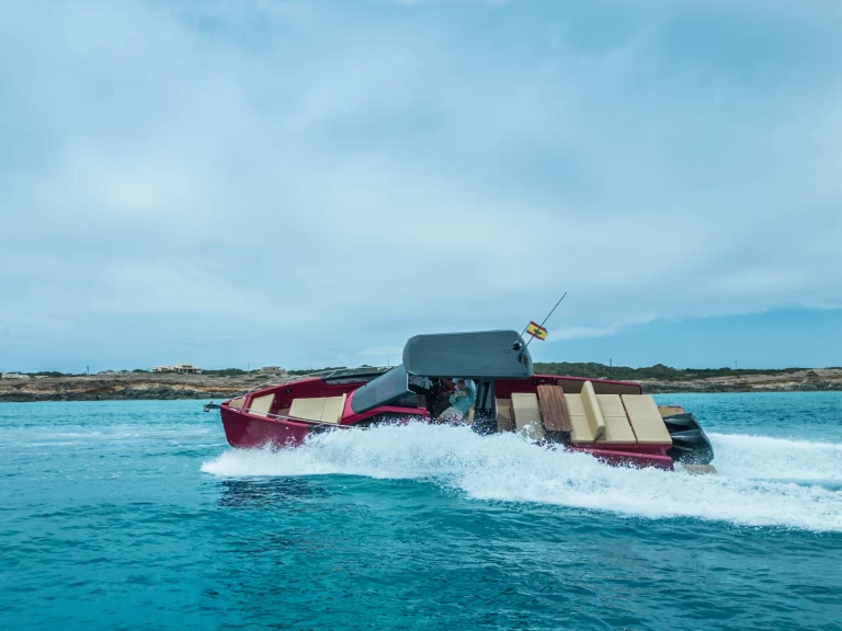 Hire Motorboat with or without skipper Nuva Santa Eulària des Riu