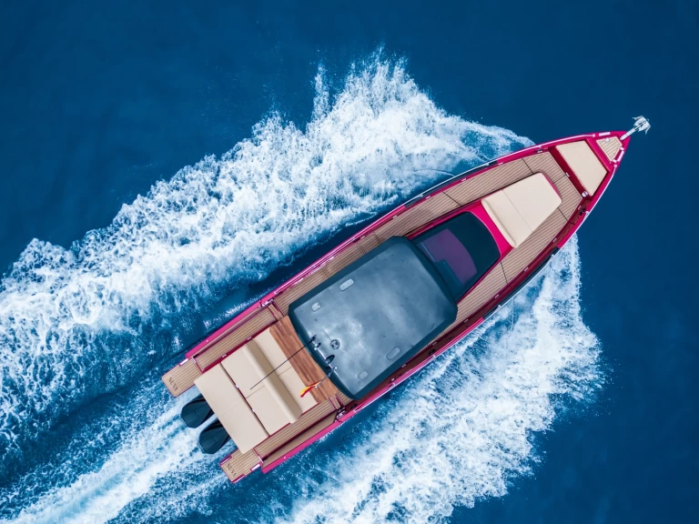 Motorboat hire in Santa Eulària des Riu - Nuva Nuva M11