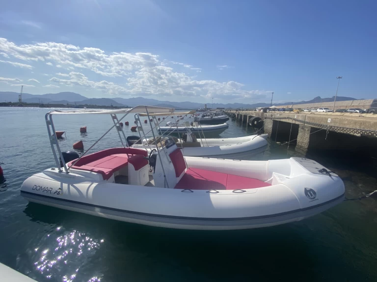 Yacht hire Arbatax cheap Domar F6.5